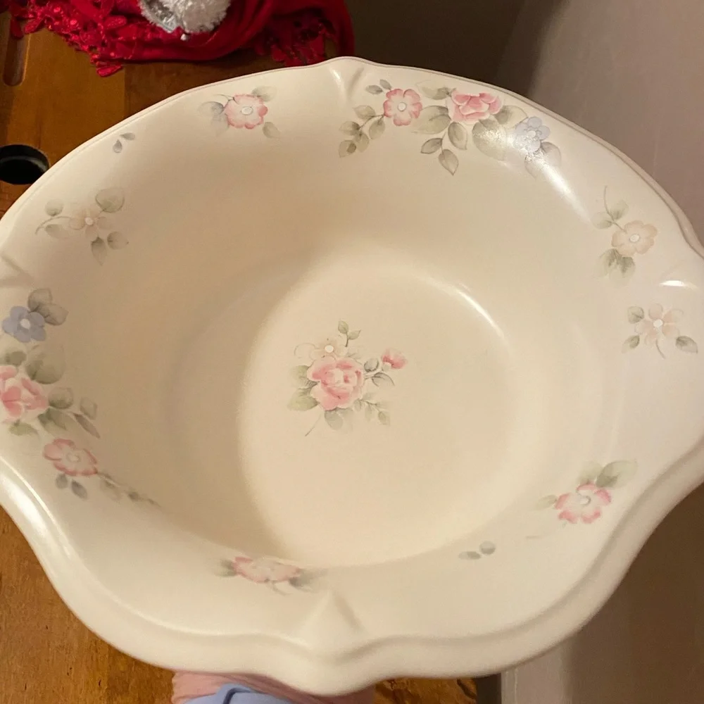 Vtg Pfaltzgraff Tea Rose Ruffled Scalloped Rim Vegetable Serving Bowl
